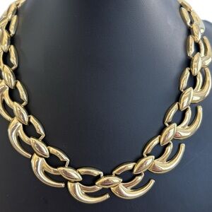 Vintage Gold Tone Choker Necklace WM Chunky Link Gold Plated statement 17"